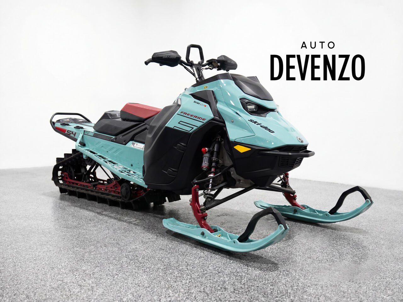 SKIDOO FREERIDE 2024 Saint-Eustache - photo #0