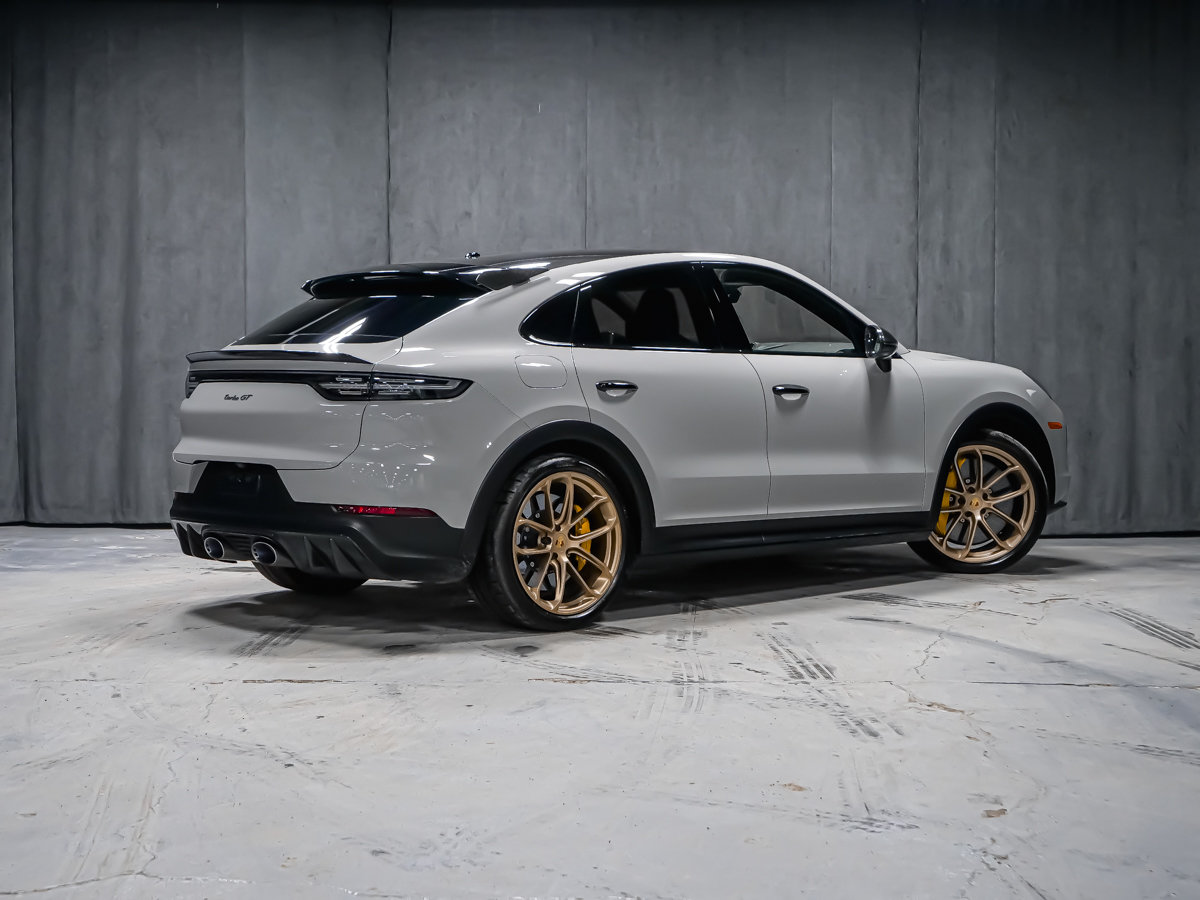 2022 Porsche Cayenne TURBO GT Grey
