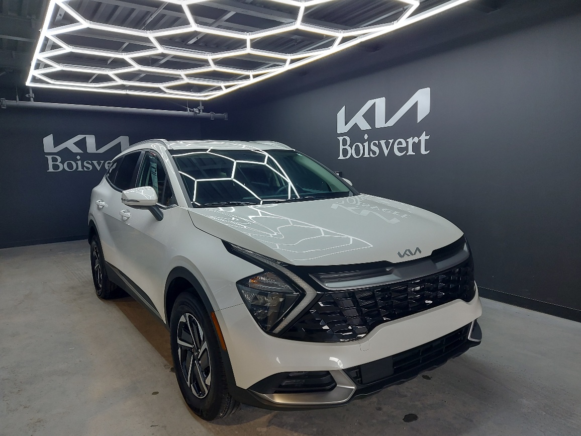 2023 Kia Sportage Hybrid EX AWD