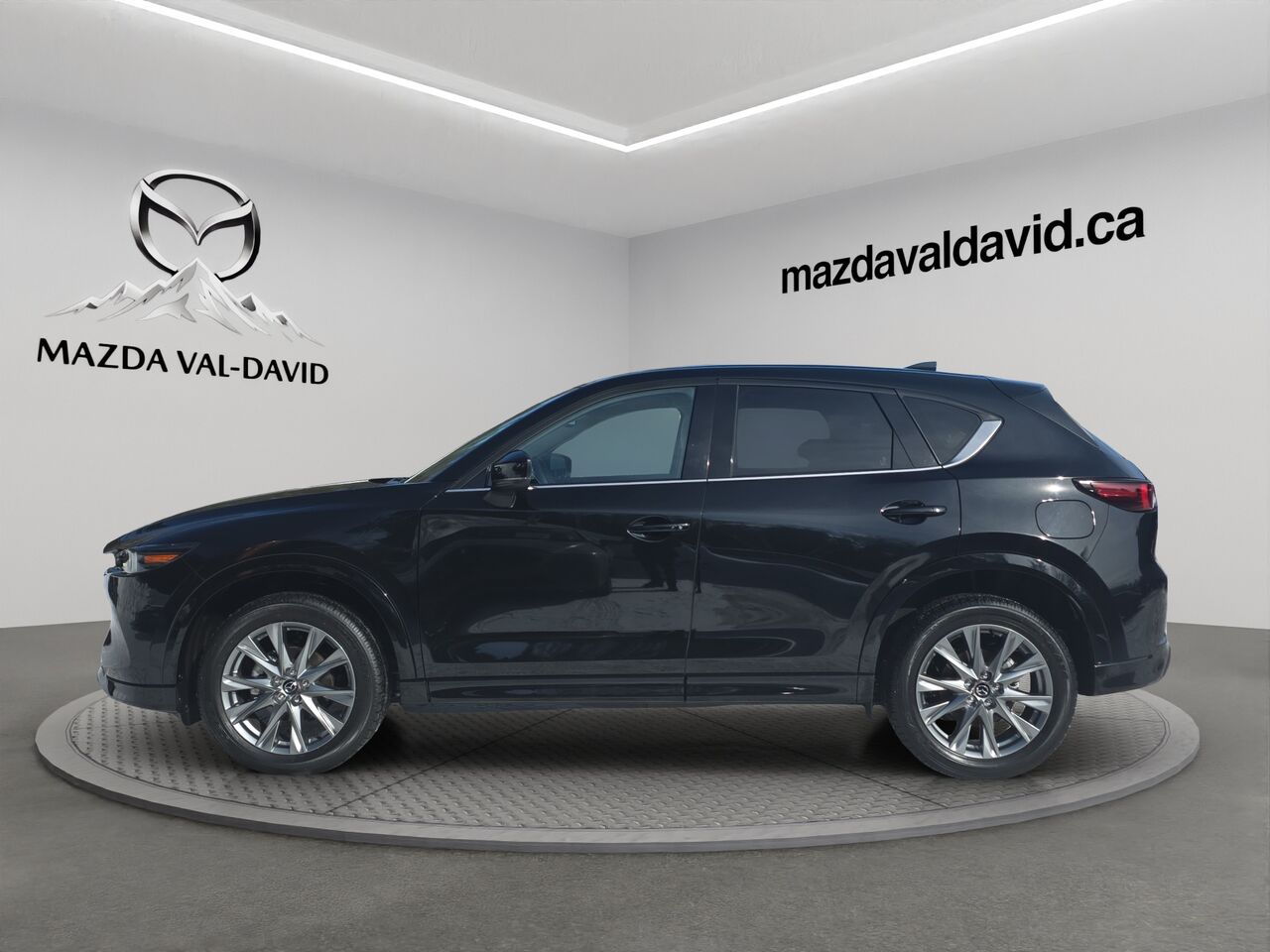 2025 Mazda CX-5 GT, awd, toit ouvrant, Navigation, chargeur sans fil pour cellulaire Jet Black Mica
