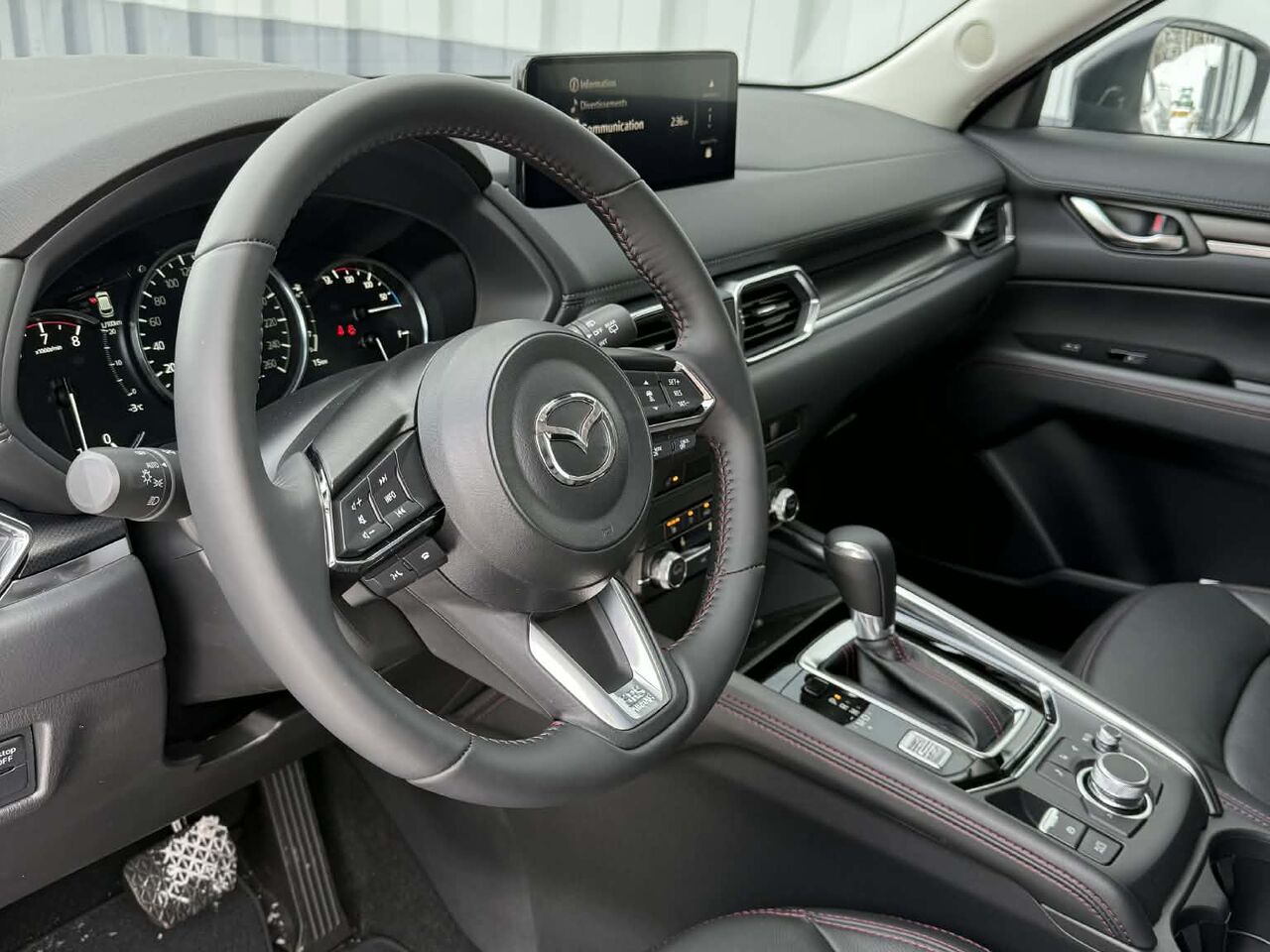 2025 Mazda CX-5 Kuro AWD, Toit ouvrant, Si&egrave;ges en cuir, Volant chauffant Rhodium White Metallic