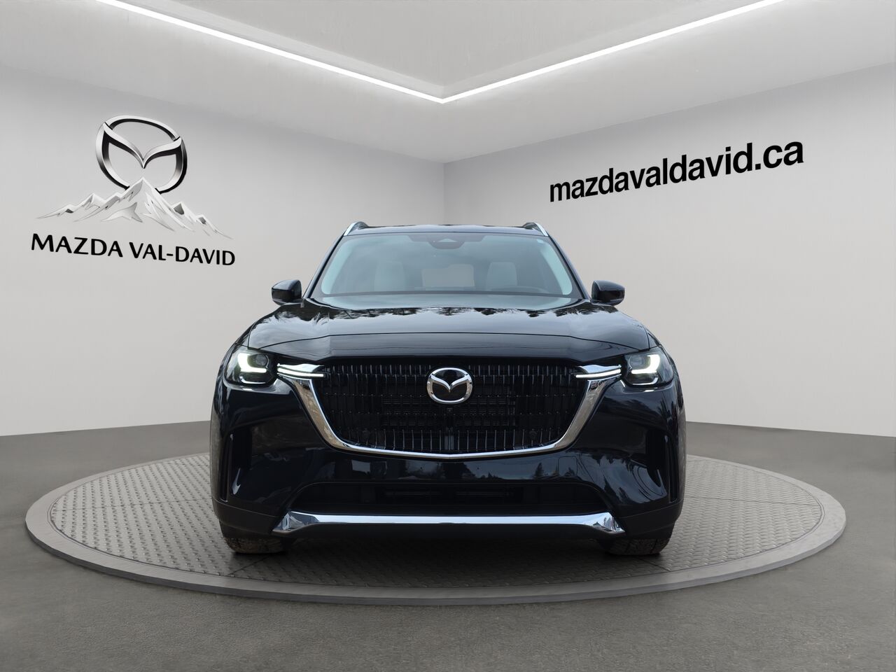 2025 Mazda CX-90 PHEV &Eacute;ligible &agrave; une subvention gouvernementale allant jusqu&rsquo;&agrave; 7500$ Jet Black Mica