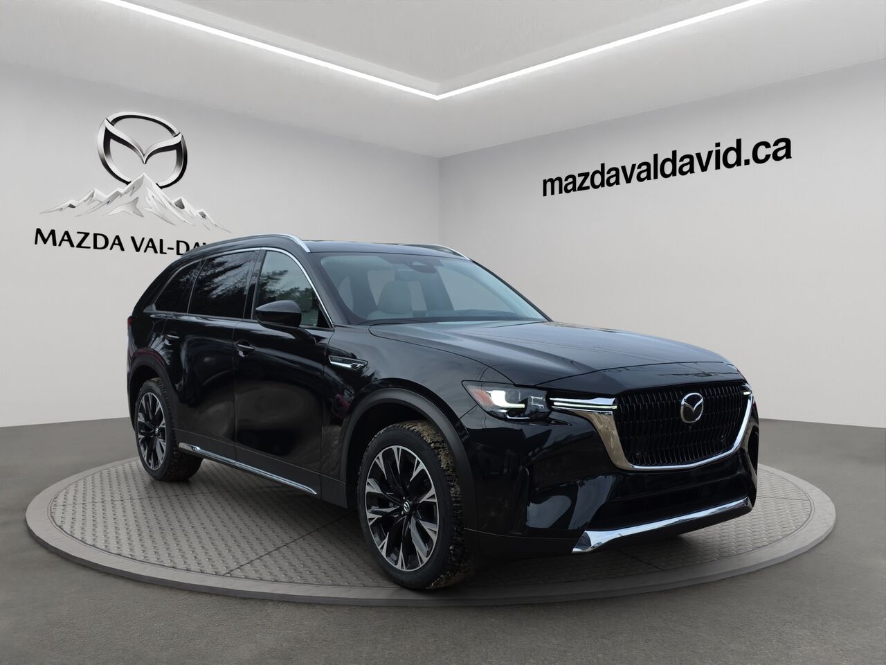 2025 Mazda CX-90 PHEV &Eacute;ligible &agrave; une subvention gouvernementale allant jusqu&rsquo;&agrave; 7500$ Jet Black Mica