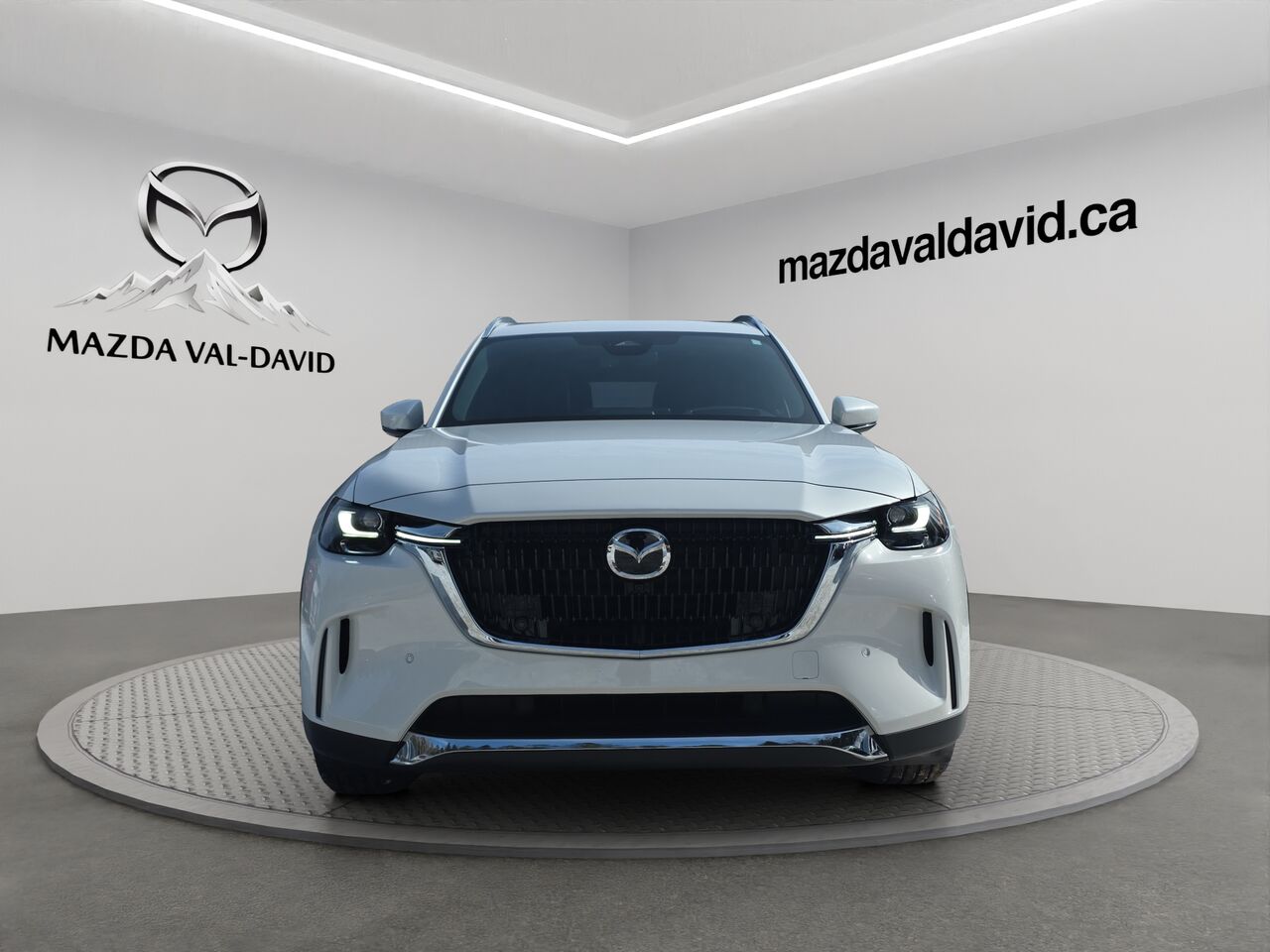 2025 Mazda CX-90 PHEV &Eacute;ligible &agrave; une subvention gouvernementale allant jusqu&rsquo;&agrave; 7500$ Jet Black Mica