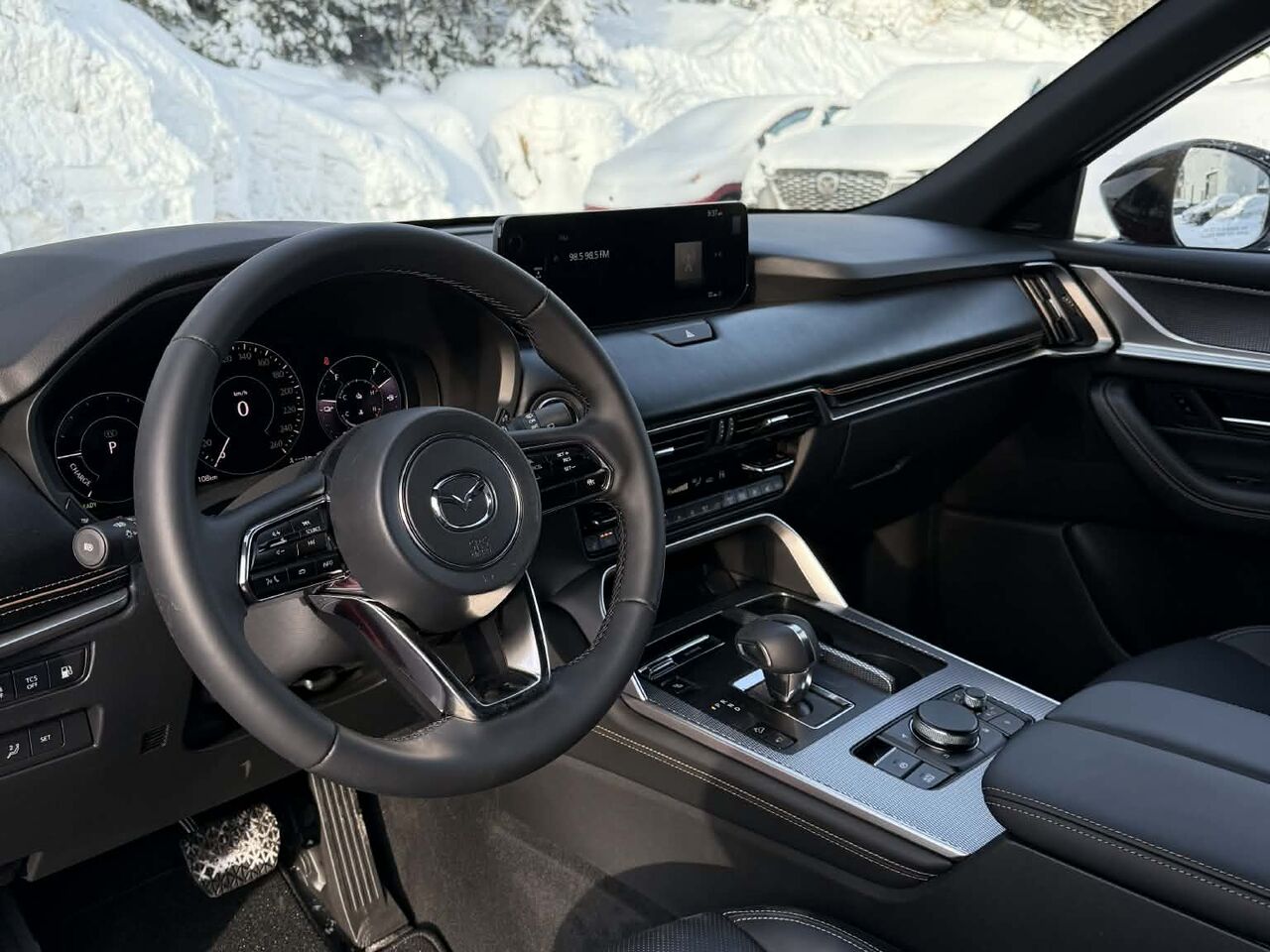 2025 Mazda CX-90 PHEV &Eacute;ligible &agrave; une subvention gouvernementale allant jusqu&rsquo;&agrave; 7500$ Jet Black Mica