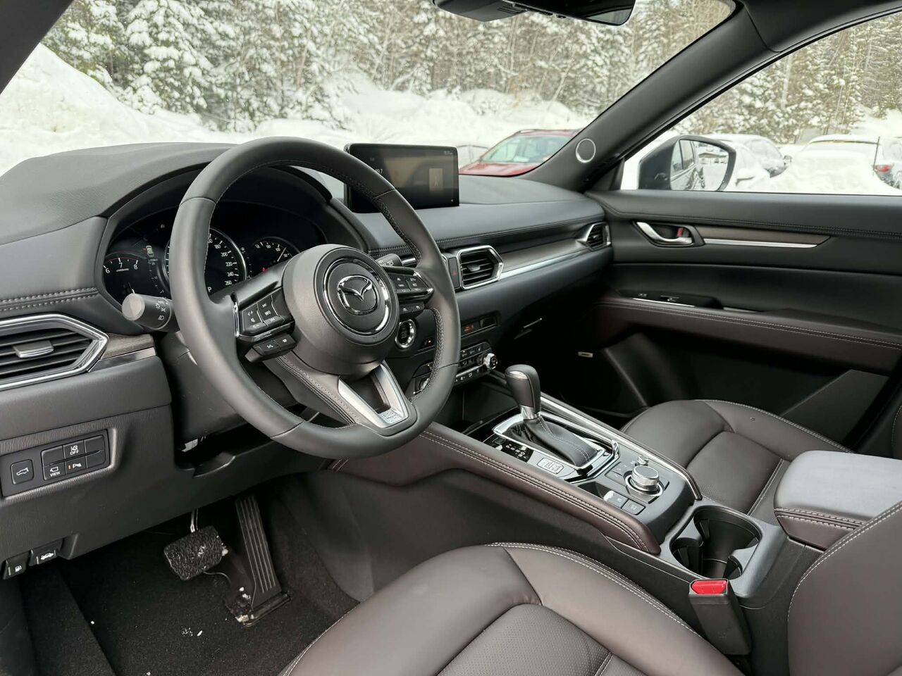 2025 Mazda CX-5 Signature, awd, toit ouvrant, si&egrave;ges, volant et r&eacute;troviseurs chauffants roue 19 pouce Jet Black Mica