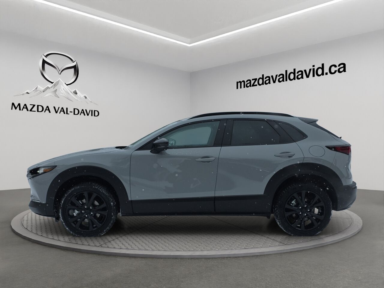 2026 Mazda CX-30 2.5 S Kuro AWD, Toit ouvrant, Si&egrave;ges en similicuir, Barre de toit peintes Aero Grey Metallic