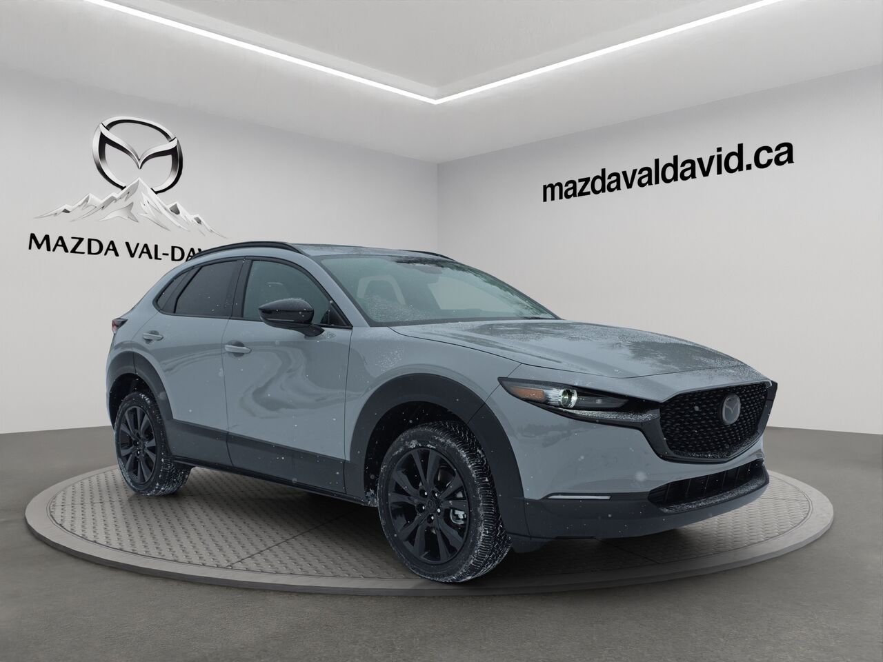 2026 Mazda CX-30 2.5 S Kuro AWD, Toit ouvrant, Si&egrave;ges en similicuir, Barre de toit peintes Aero Grey Metallic