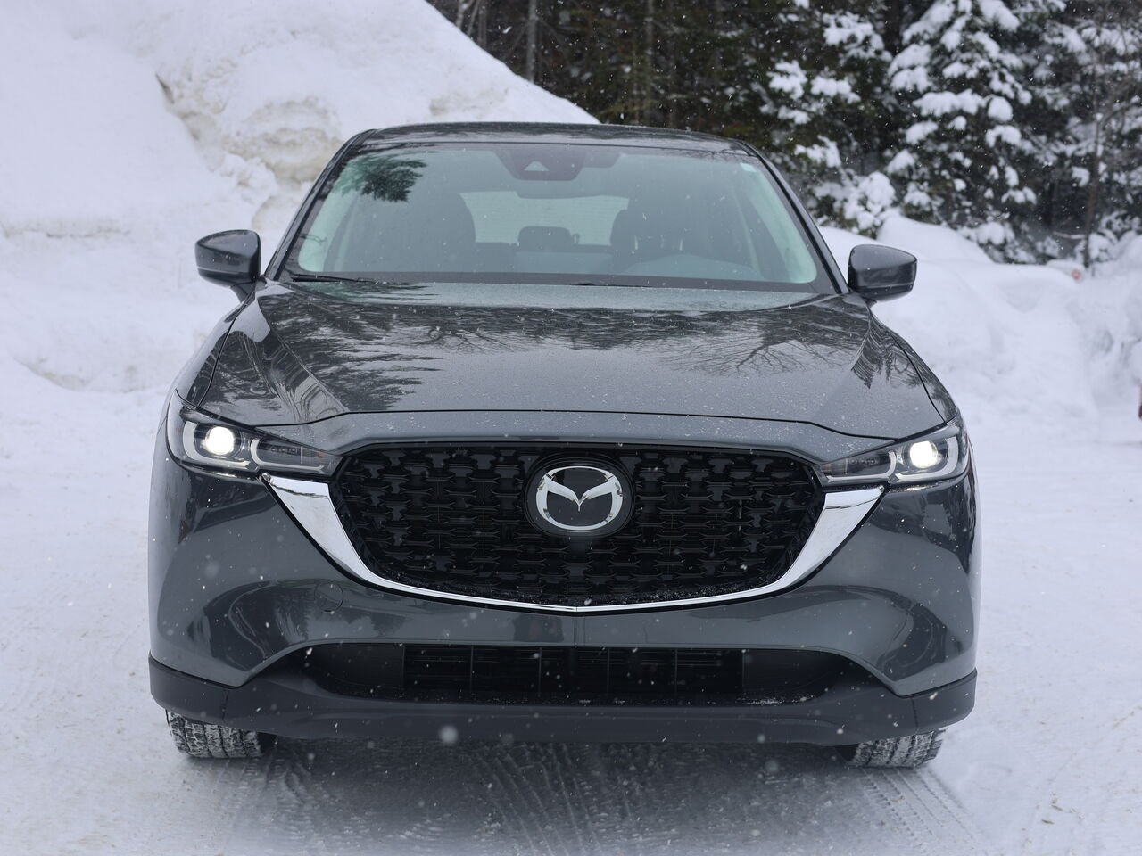 2025 Mazda CX-5 Gs, awd, si&egrave;ges, volant et r&eacute;troviseurs chauffants, hayon &eacute;lectrique Polymetal Metallic