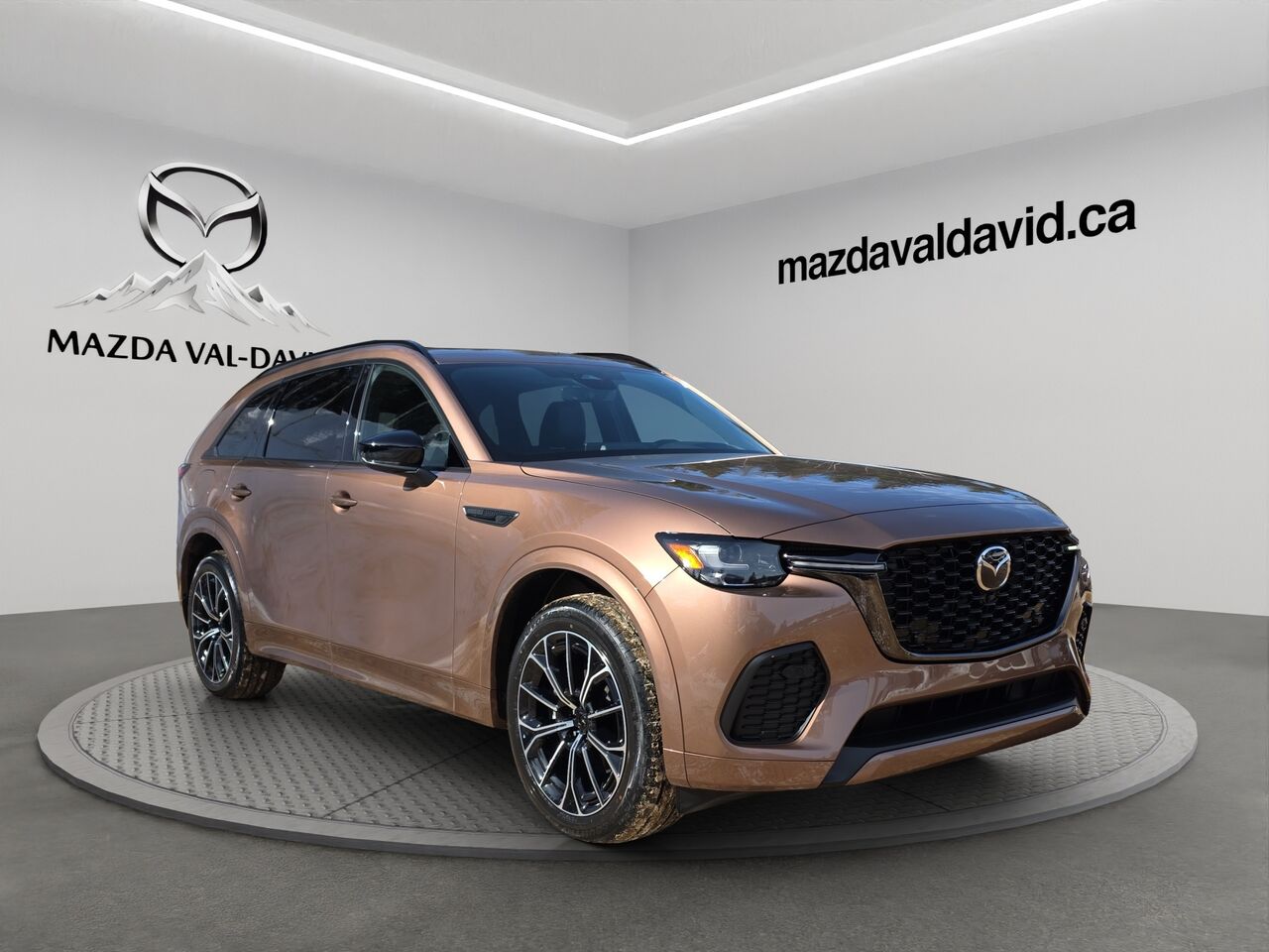 2026 Mazda CX-70 PHEV GT, Mode hybride, awd, toit ouvrant panoramique, navigation Melting Copper Metallic