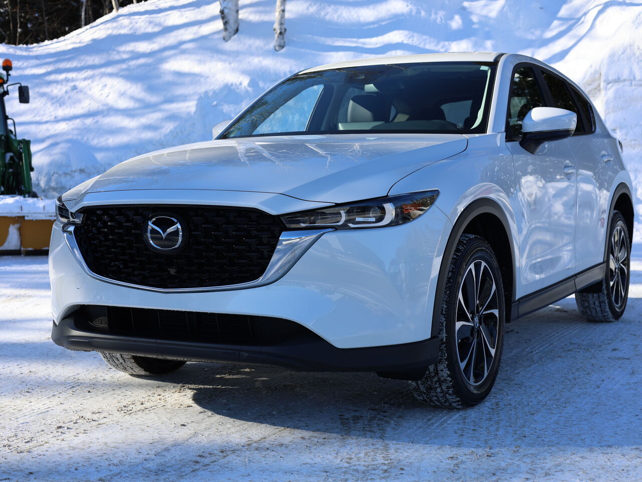 2025 Mazda CX-5 Gs, awd, Toit ouvrant, volant et r&eacute;troviseurs chauffants, hayon &eacute;lectrique Rhodium White Metallic