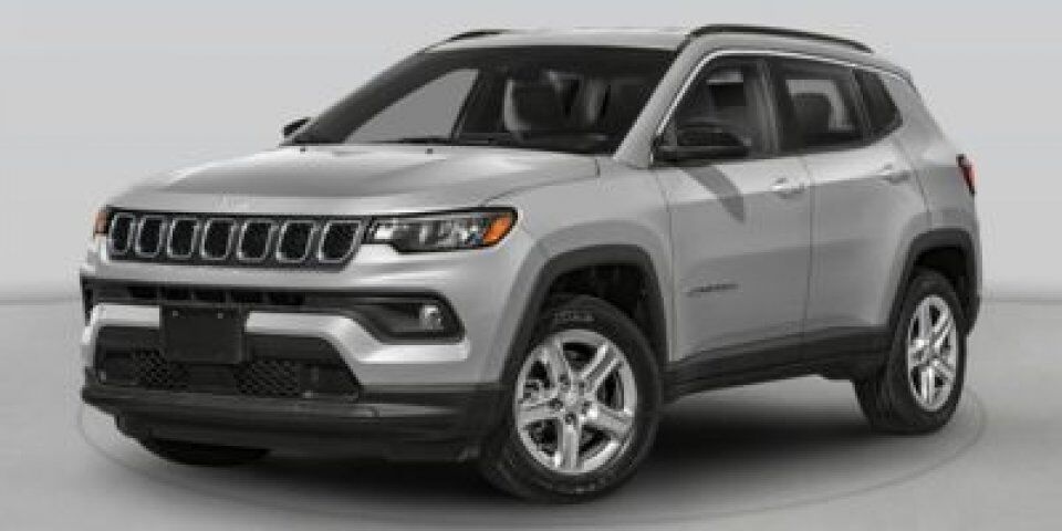 Jeep Compass 2025 Zénith argenté métallisé Gatineau - photo #0