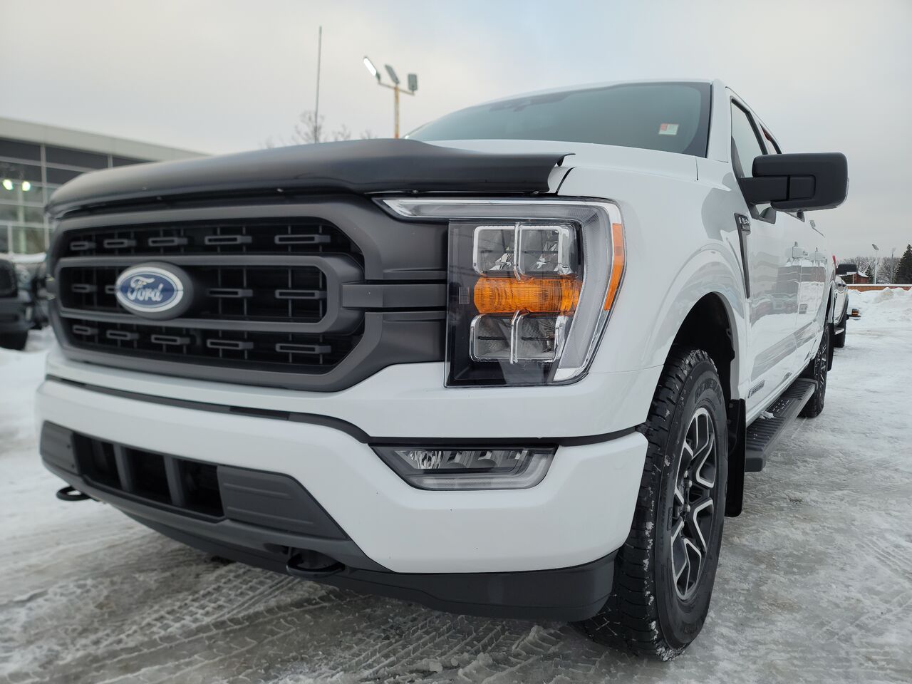 2022 Ford F-150 XL SuperCrew 4WD