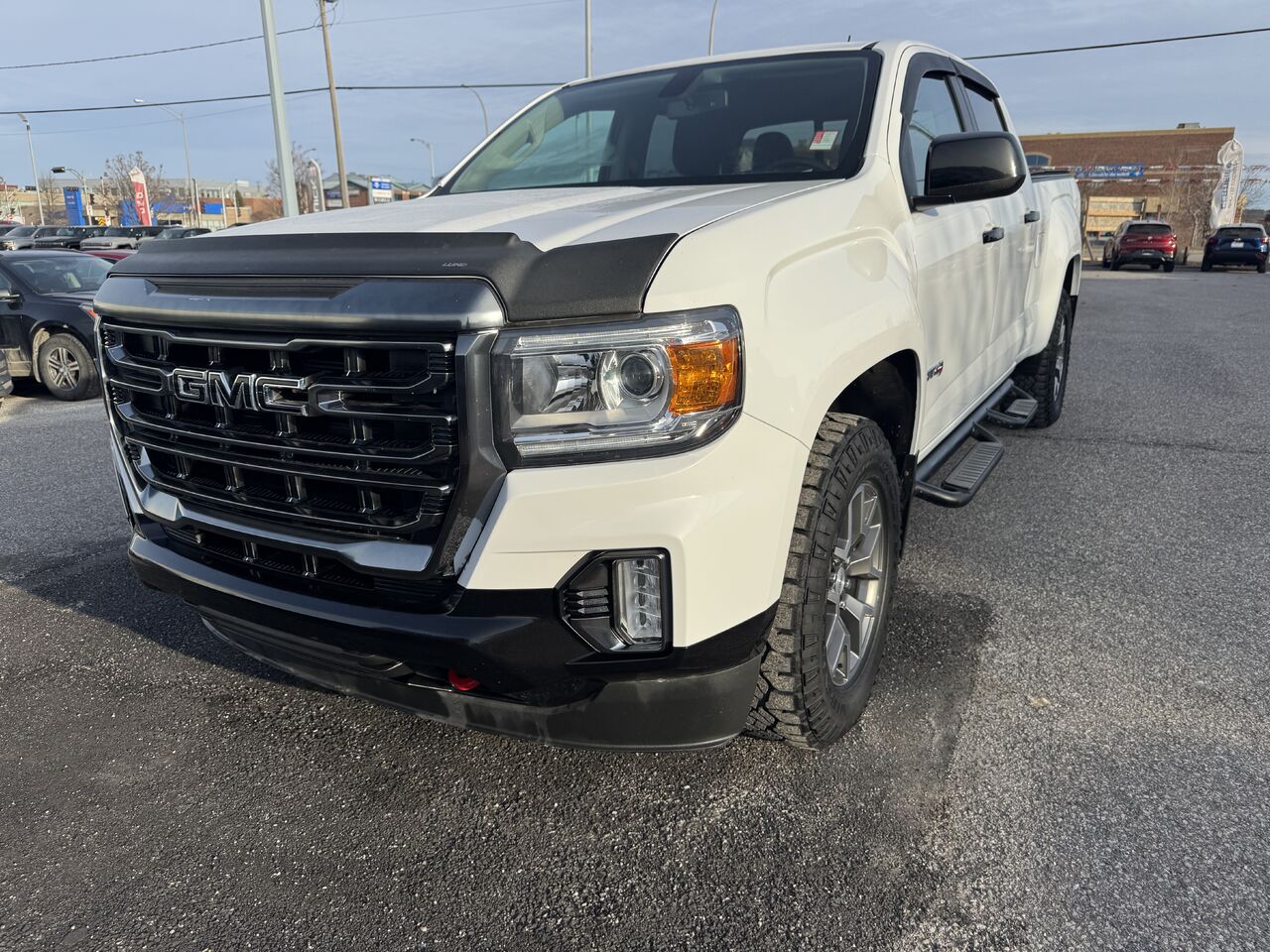2021 GMC Canyon AT4 Crew Cab 4WD with Cloth