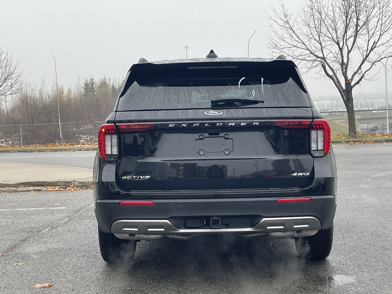 Ford Explorer 2026 2026 Noir agate m&eacute;tallis&eacute;