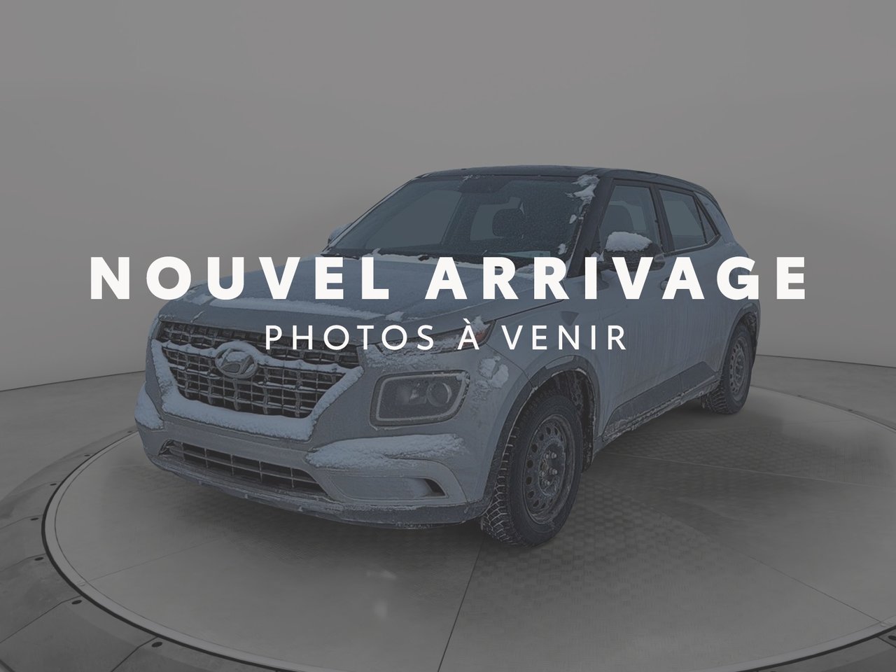 Hyundai Venue NIV KMHRB8A39NU176873 2022 Argent Baie-Comeau - photo #0