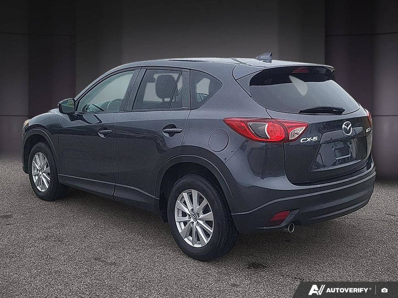 2016 Mazda CX-5 Touring photo 2