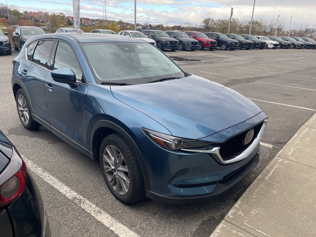 2020 Mazda CX-5 Grand Touring photo 2