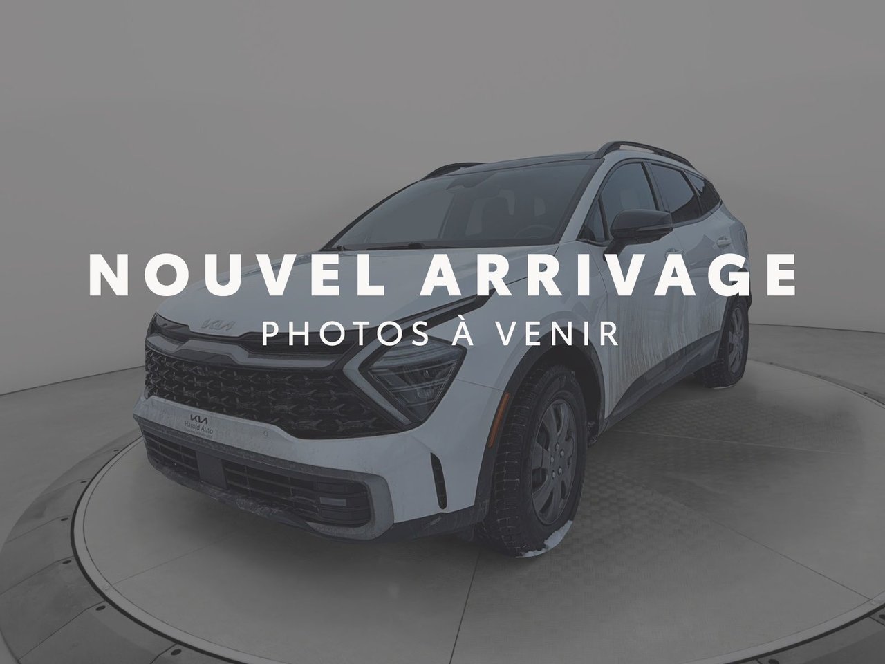 2023 Kia Sportage VIN KNDPXCAF8P7194504 White Baie-Comeau - photo #0