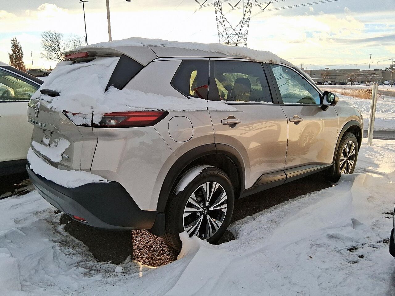 Nissan Rogue 2023 Argent Qu&eacute;bec - photo #0