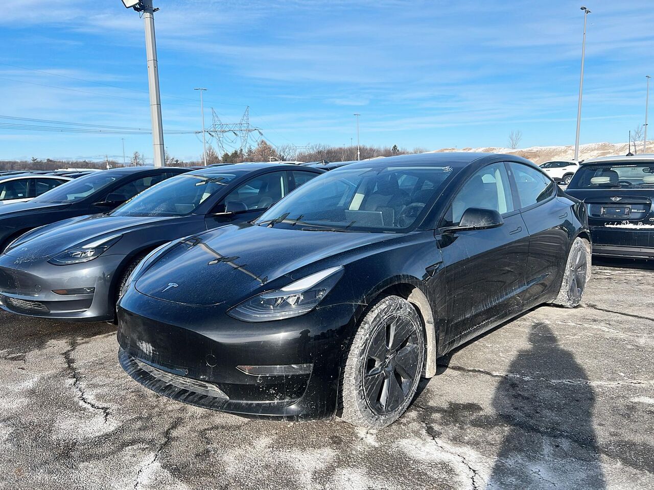 2022 Tesla Model 3 Black Qu&eacute;bec - photo #0