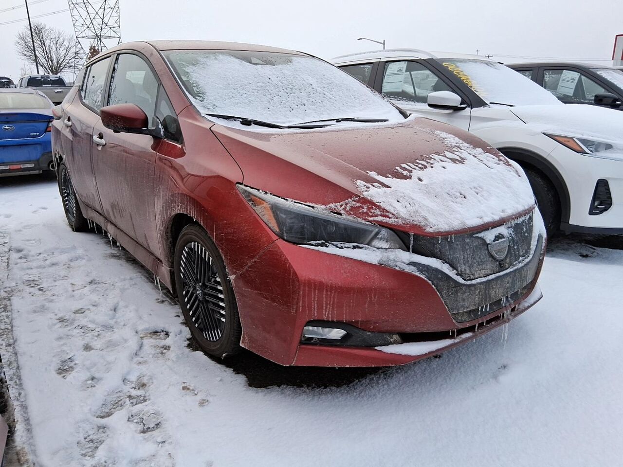 Nissan LEAF 2023 Rouge Qu&eacute;bec - photo #0