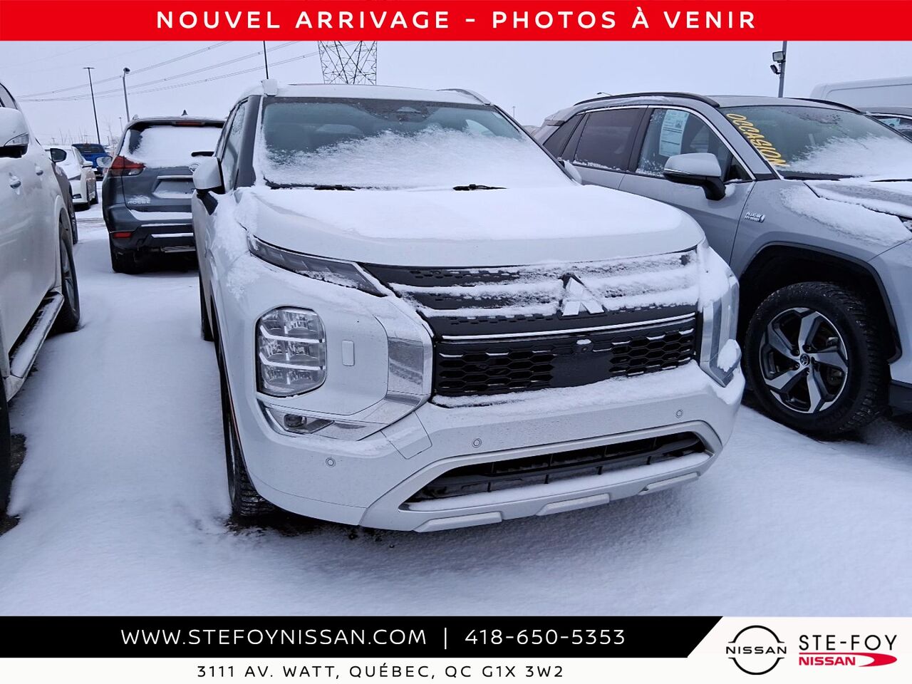 Mitsubishi Outlander PHEV 2023 Blanc Ste-Foy - photo #0