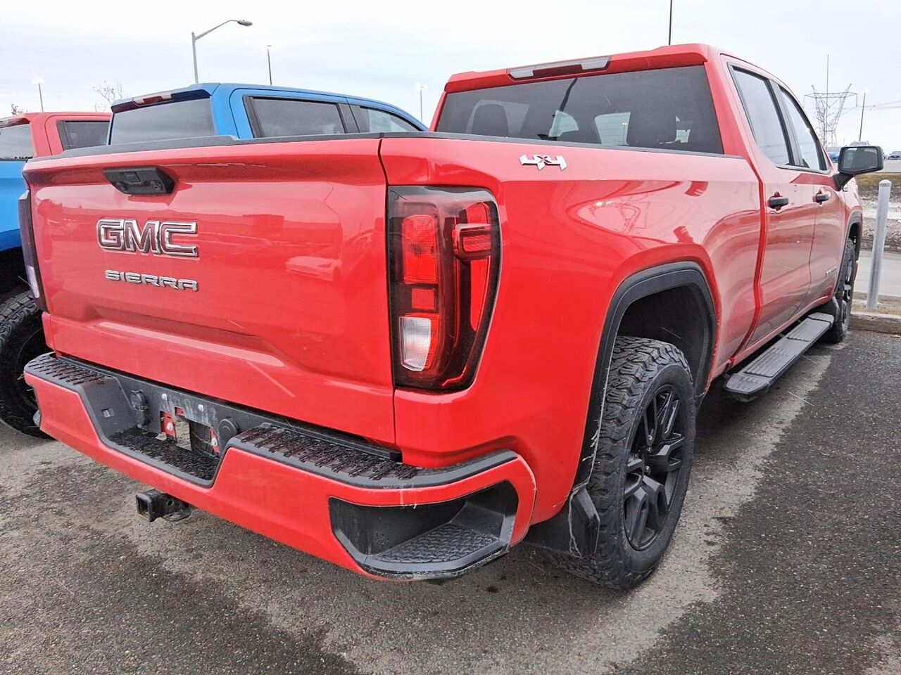 2025 GMC Sierra 1500 Red Qu&eacute;bec - photo #0
