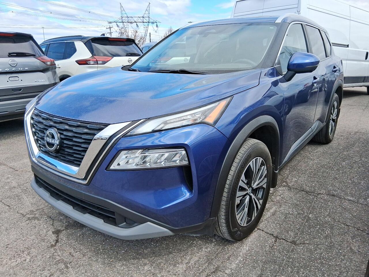 2023 Nissan Rogue White Qu&eacute;bec - photo #0