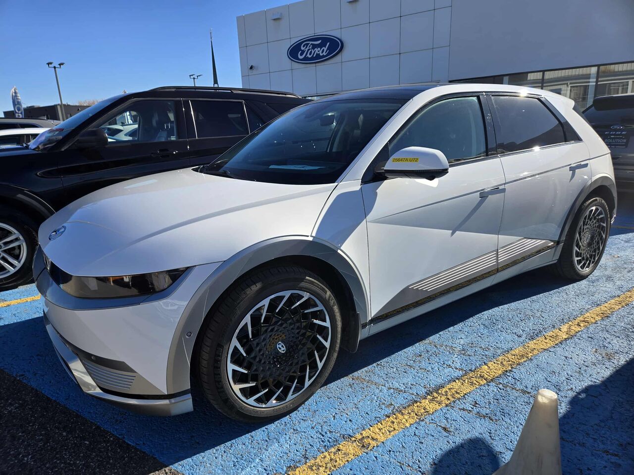 2024 Hyundai IONIQ 5 White Châteauguay - photo #0