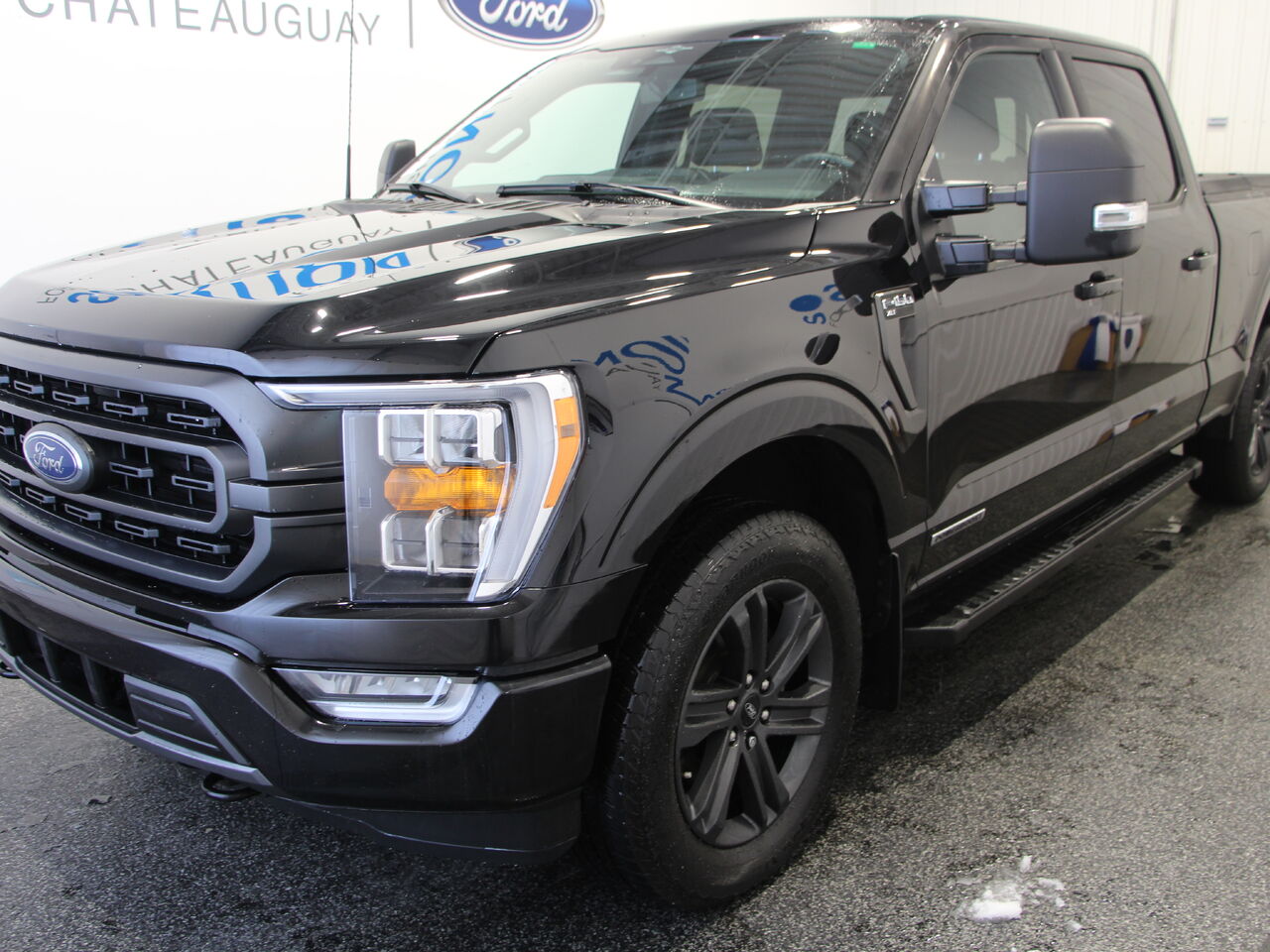 Ford F-150 2023 Noir agate m&eacute;tallis&eacute;