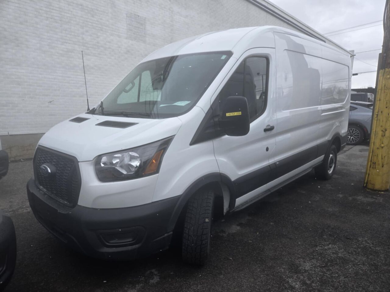 2021 Ford Transit fourgon utilitaire White Châteauguay - photo #0